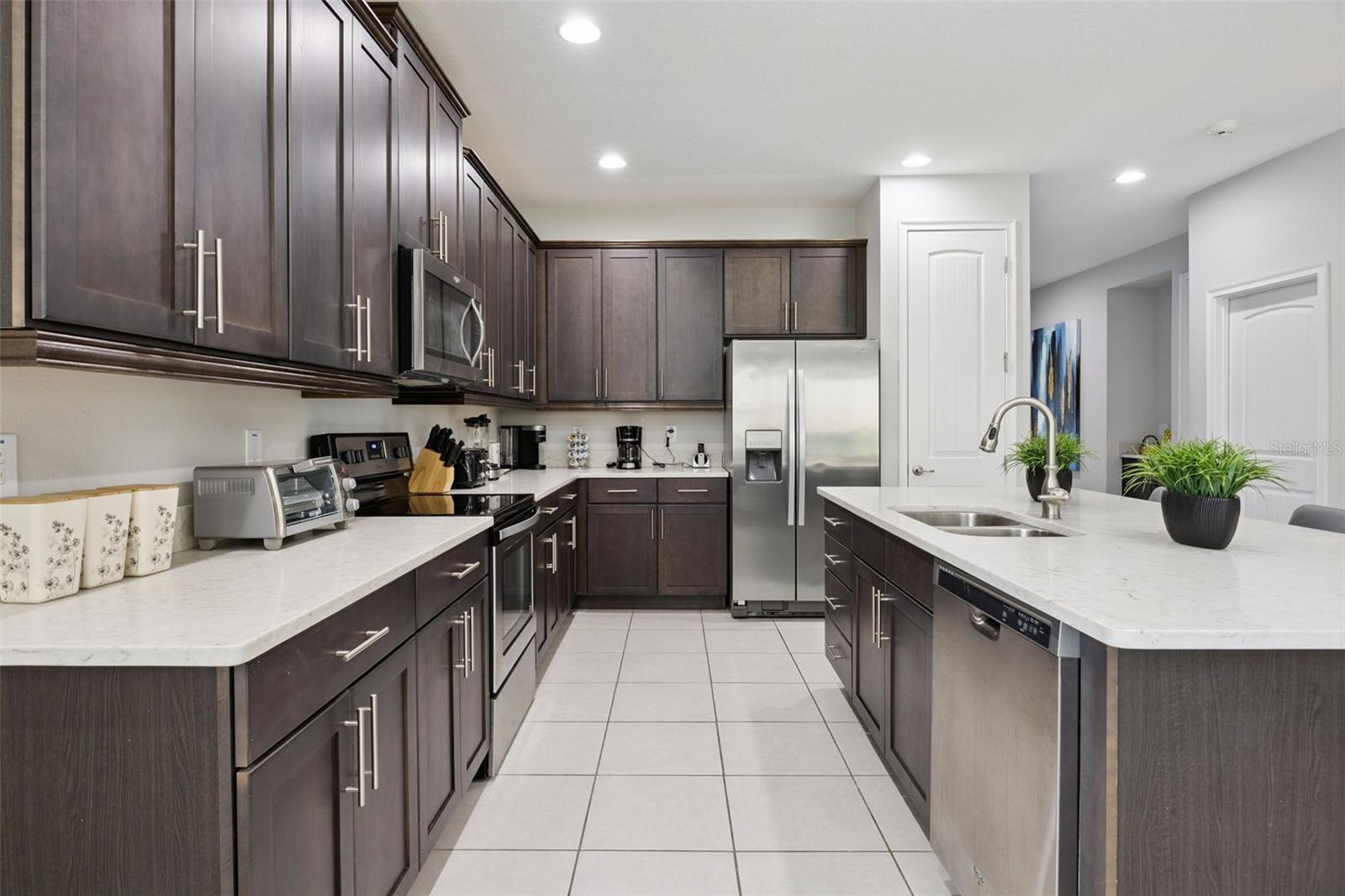 REUNION WEST PH 2 EAST - Residential
