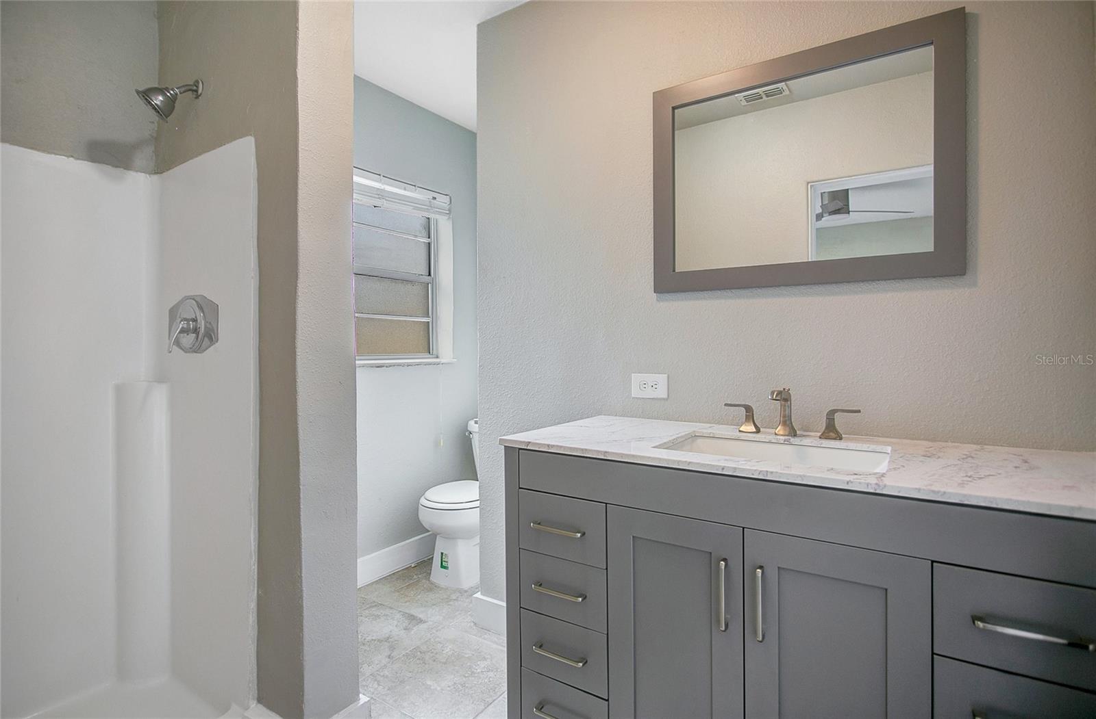 CAPENS ADD - Residential Lease