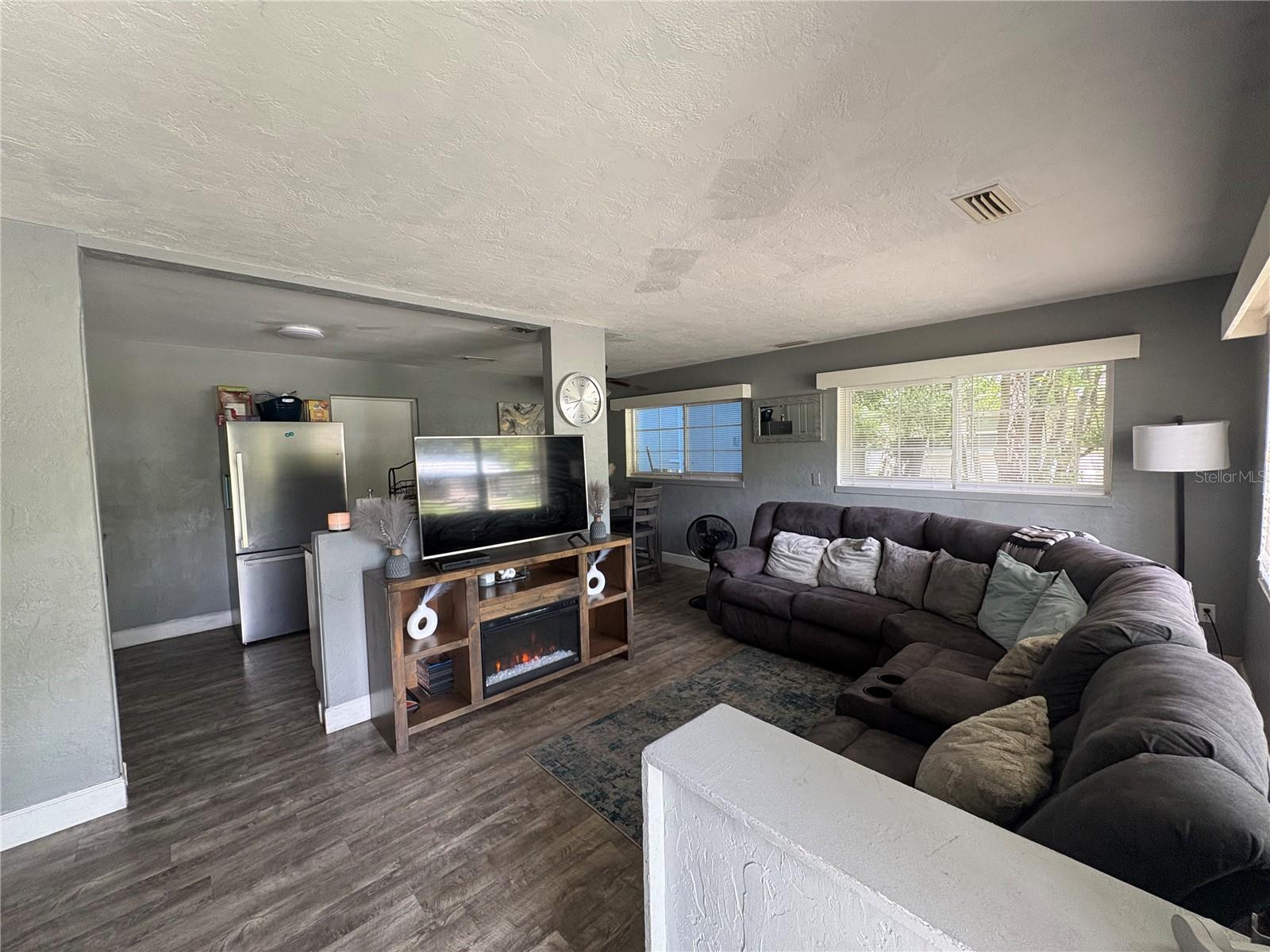 1942 NE 16TH TERRACE
