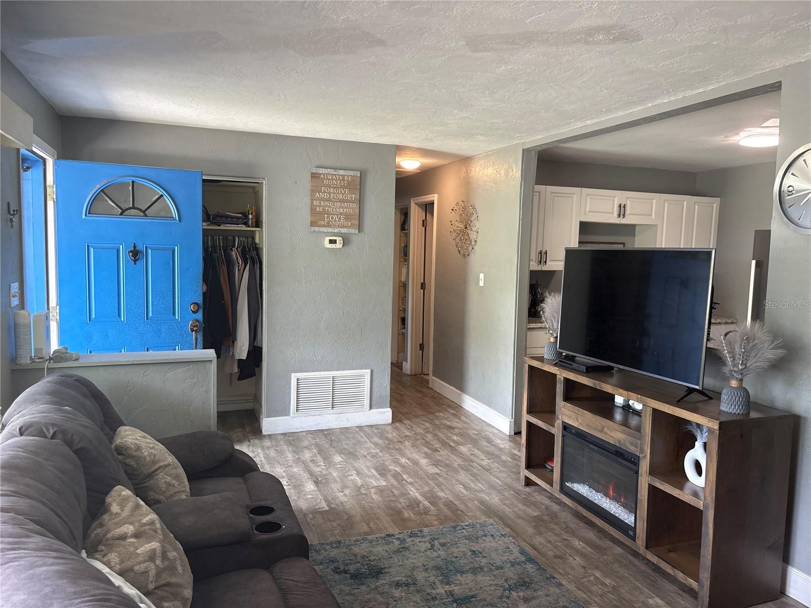 1942 NE 16TH TERRACE