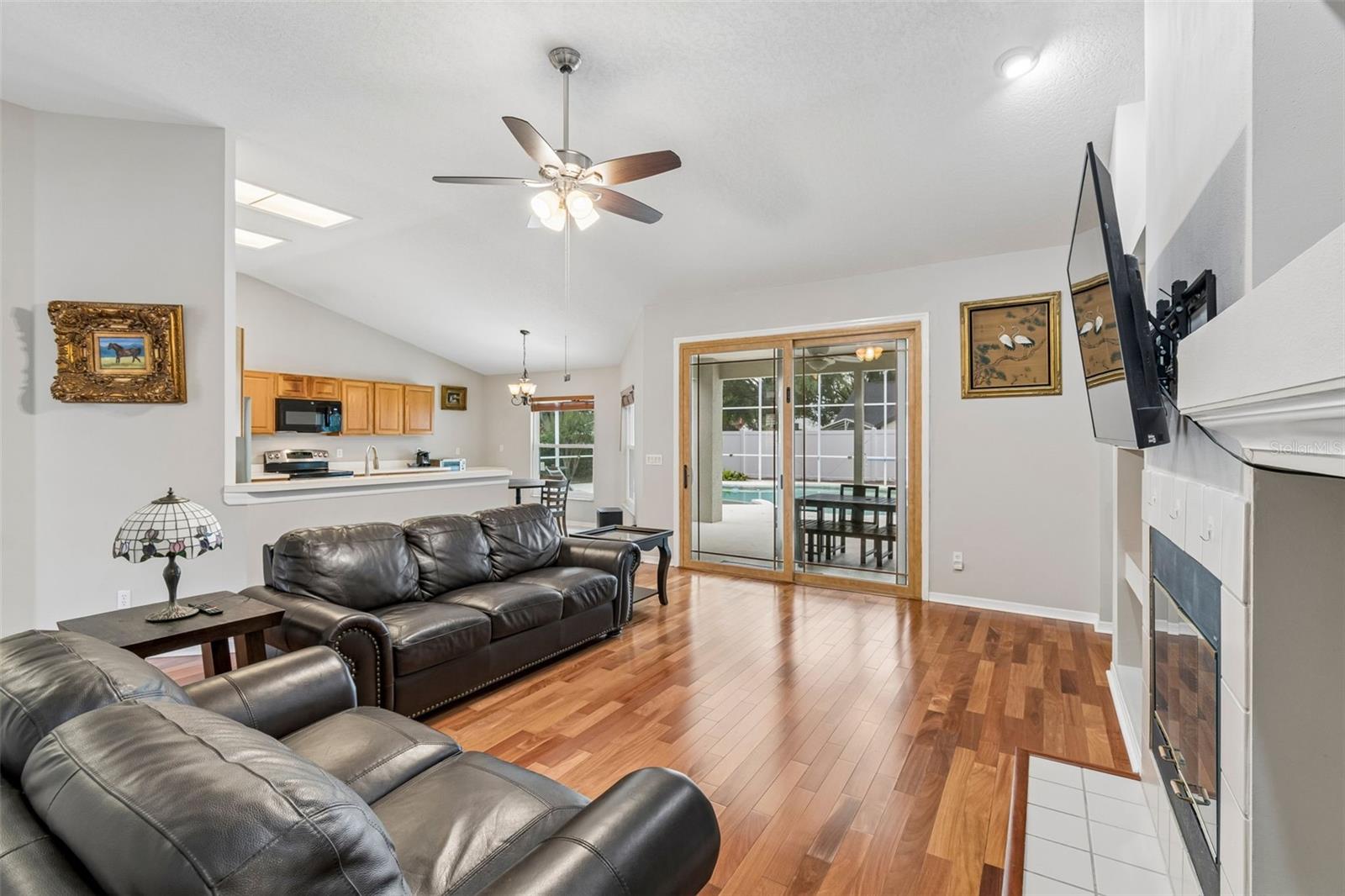 SAND LAKE POINT - Residential