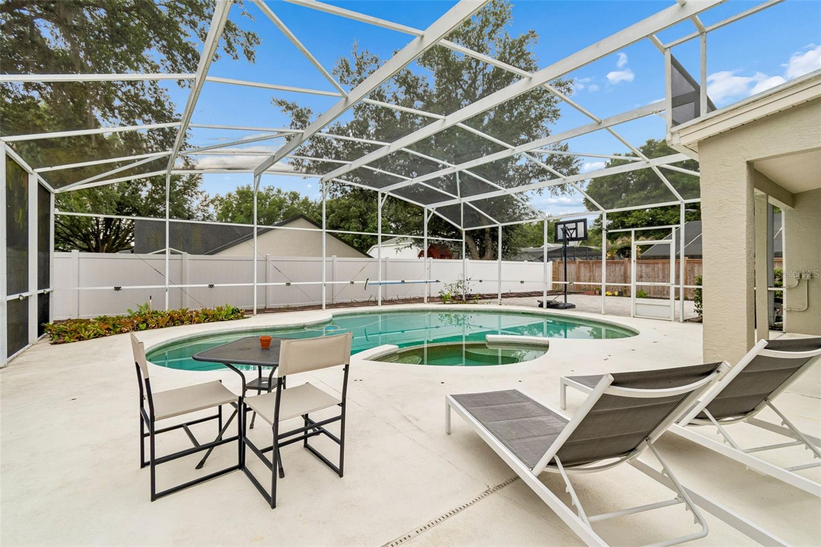 SAND LAKE POINT - Residential