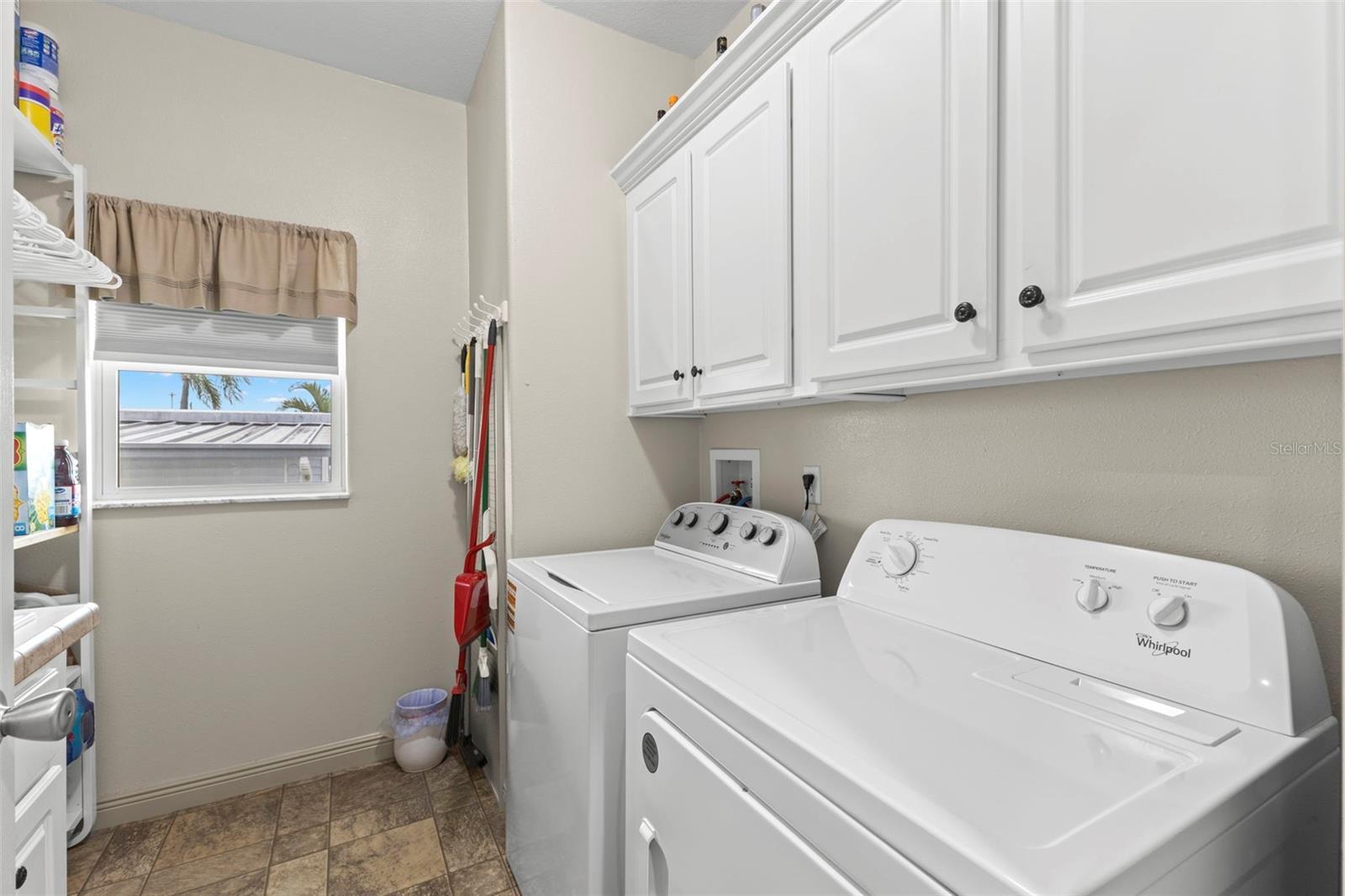 MOBEL AMERICANA MOBILE HOME PARK UNREC - Residential