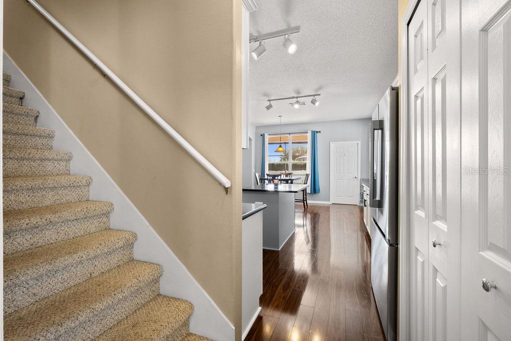 JOHNS LANDING - Residential