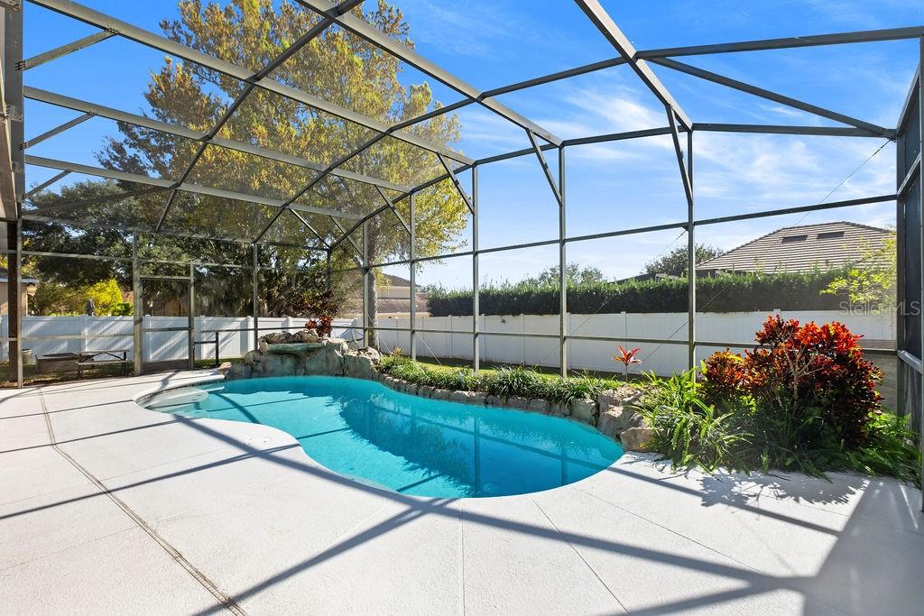 JOHNS LANDING - Residential