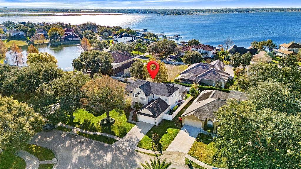 JOHNS LANDING - Residential