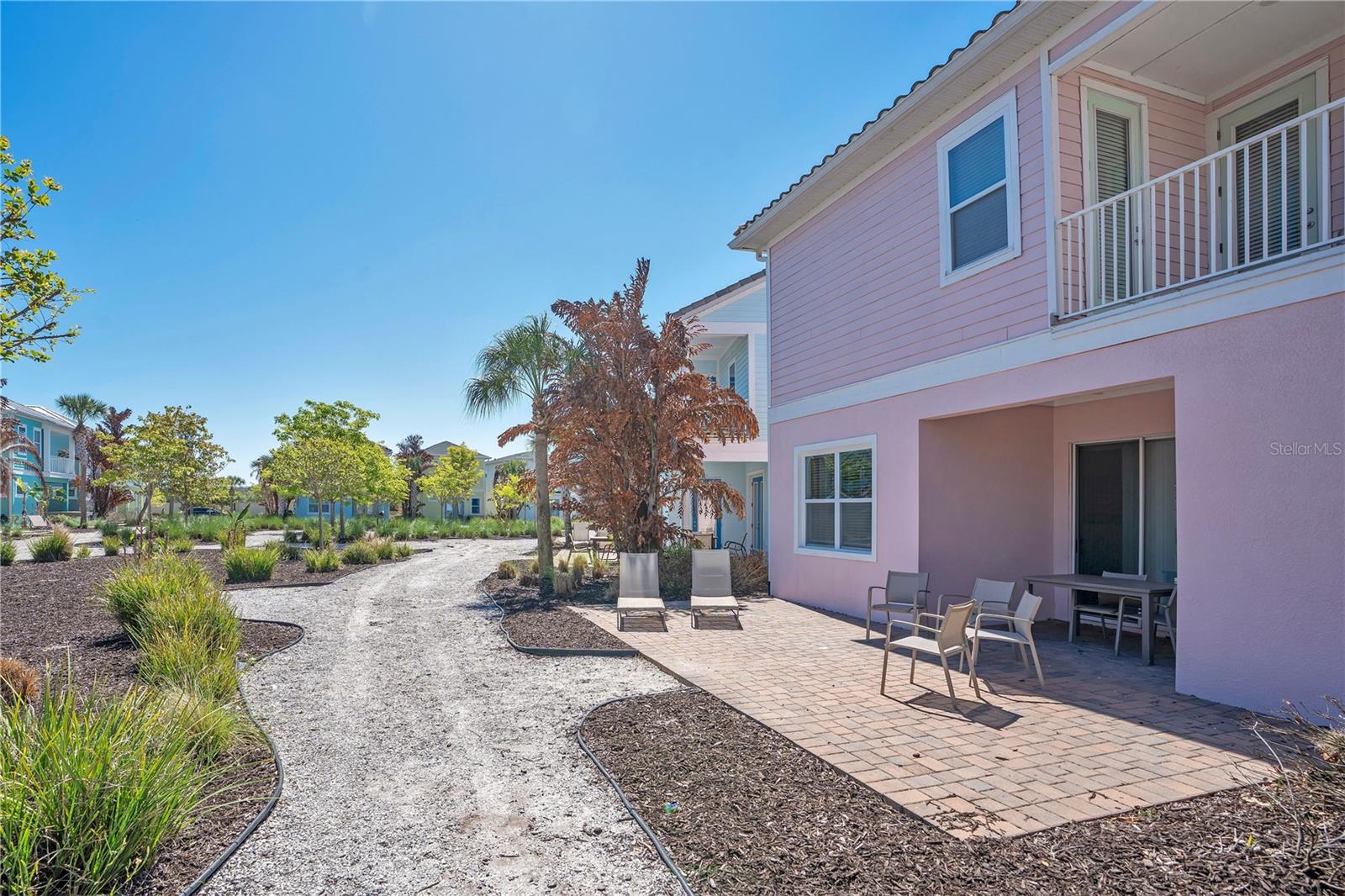 MARGARITAVILLE - Residential