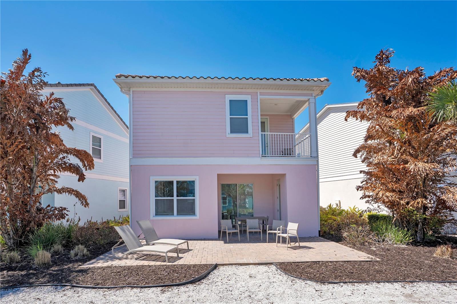 MARGARITAVILLE - Residential