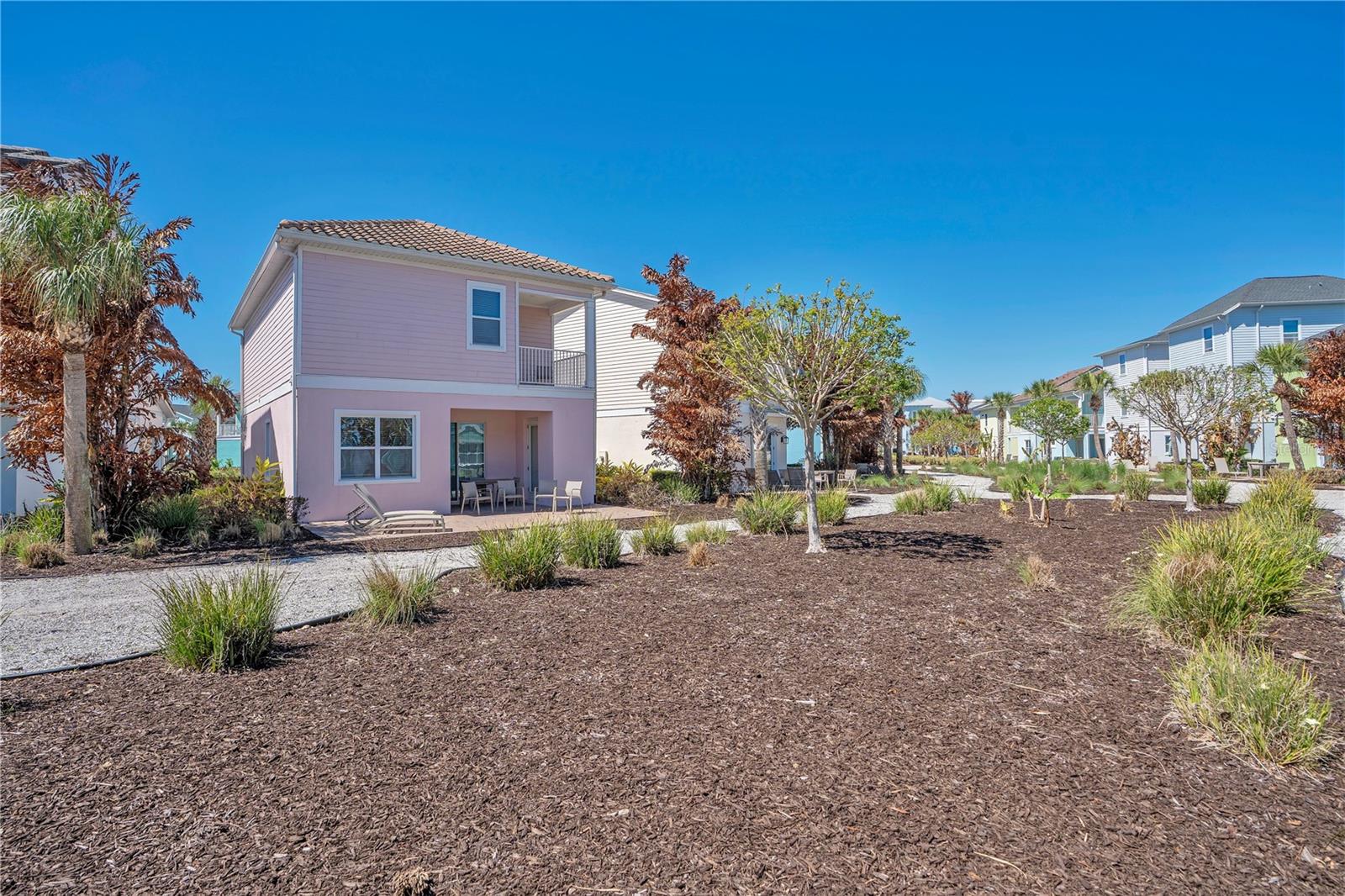 MARGARITAVILLE - Residential