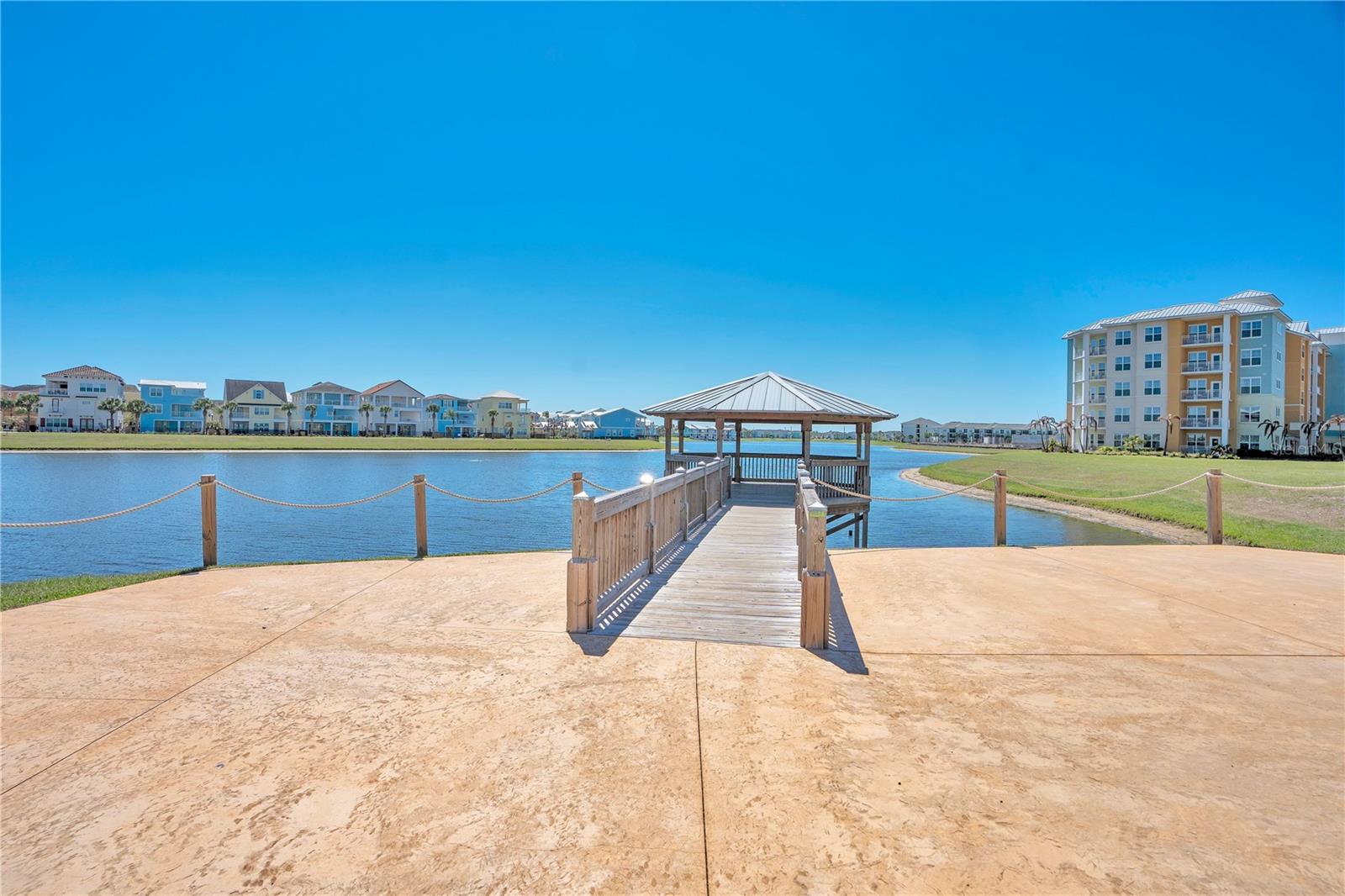 MARGARITAVILLE - Residential