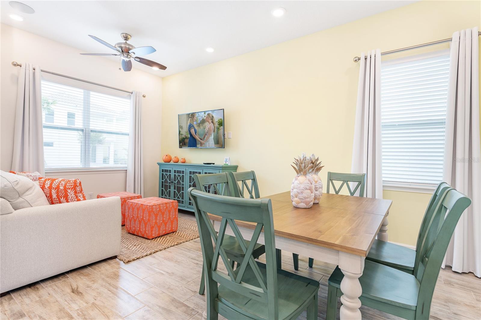 MARGARITAVILLE - Residential