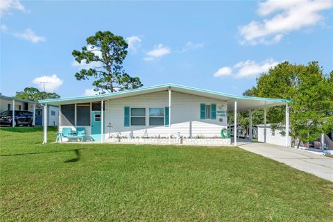 A home in BROOKSVILLE