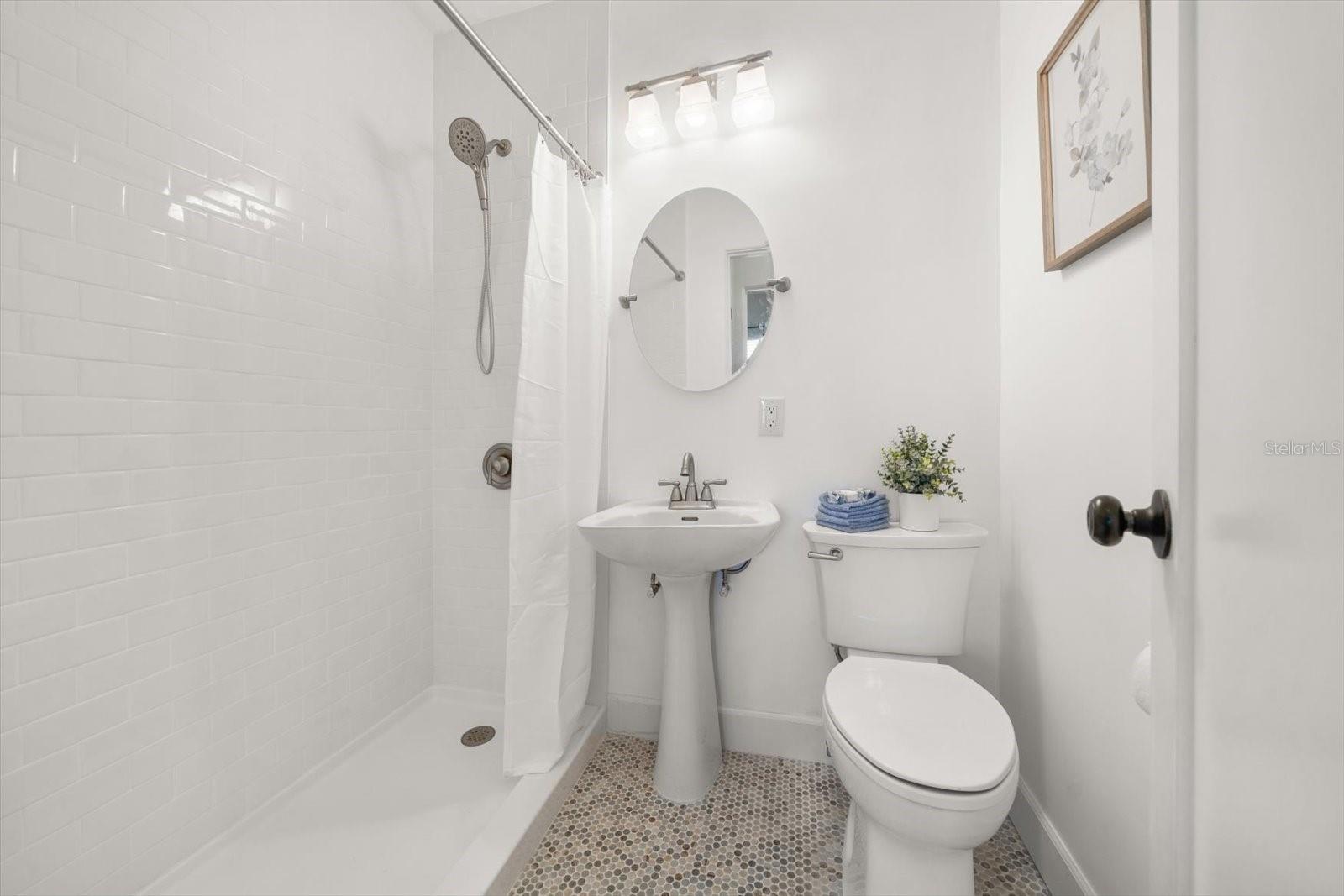 SUNSET PLAZA APTS CONDO - Residential