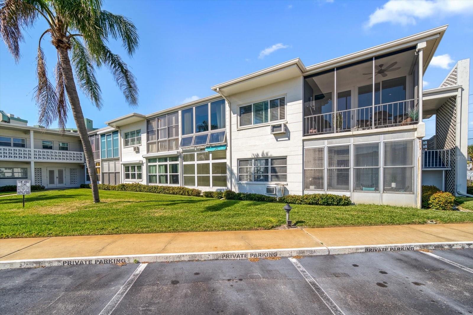 SUNSET PLAZA APTS CONDO - Residential