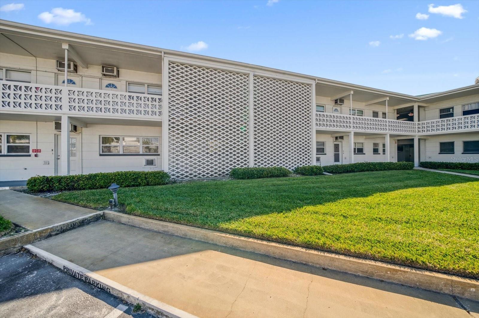 SUNSET PLAZA APTS CONDO - Residential