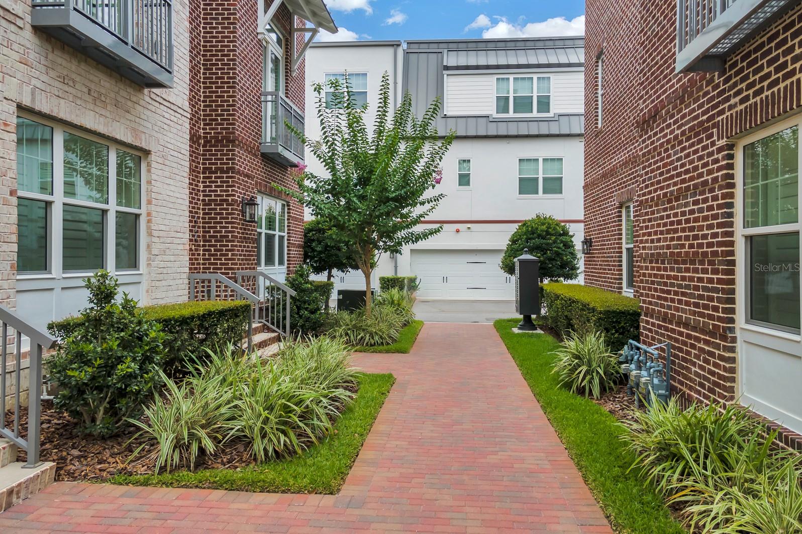 Photo 9 of 50 of 474 HAZELNUT COURT townhome