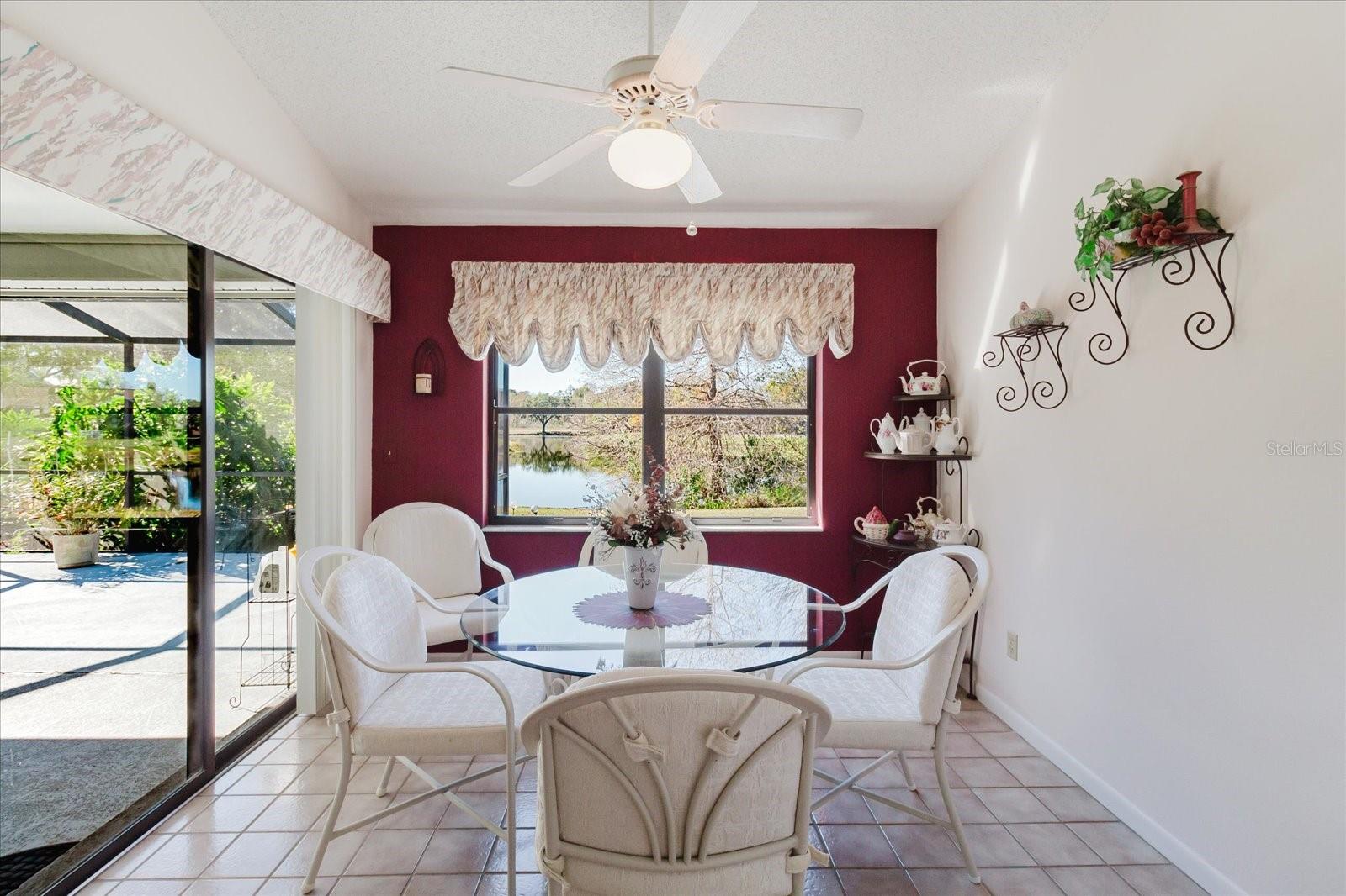 SHADOWLAKE VILLAGE AT WOODFIELD - Residential