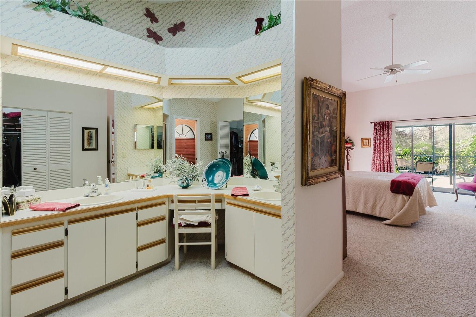 SHADOWLAKE VILLAGE AT WOODFIELD - Residential