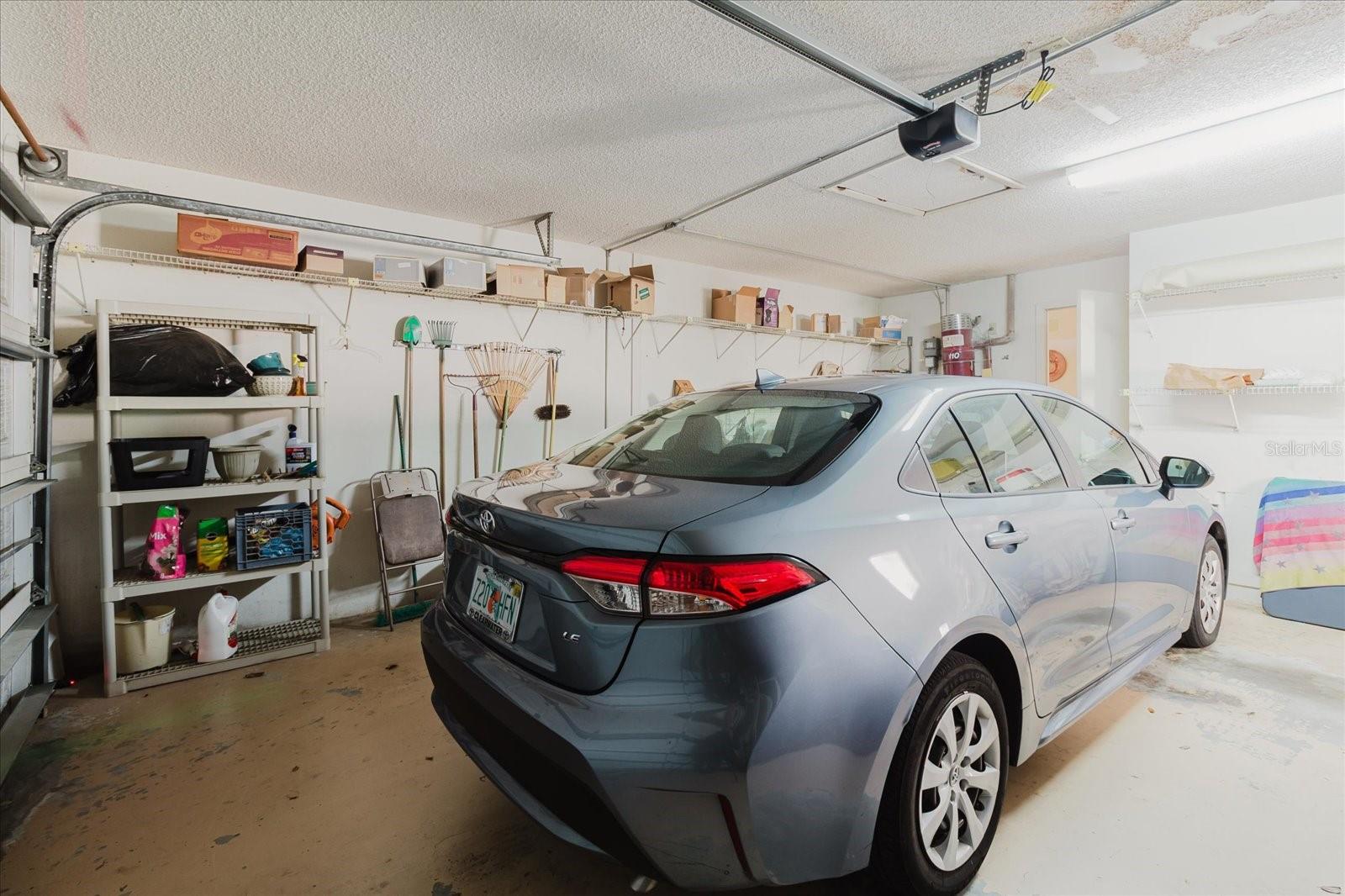 SHADOWLAKE VILLAGE AT WOODFIELD - Residential