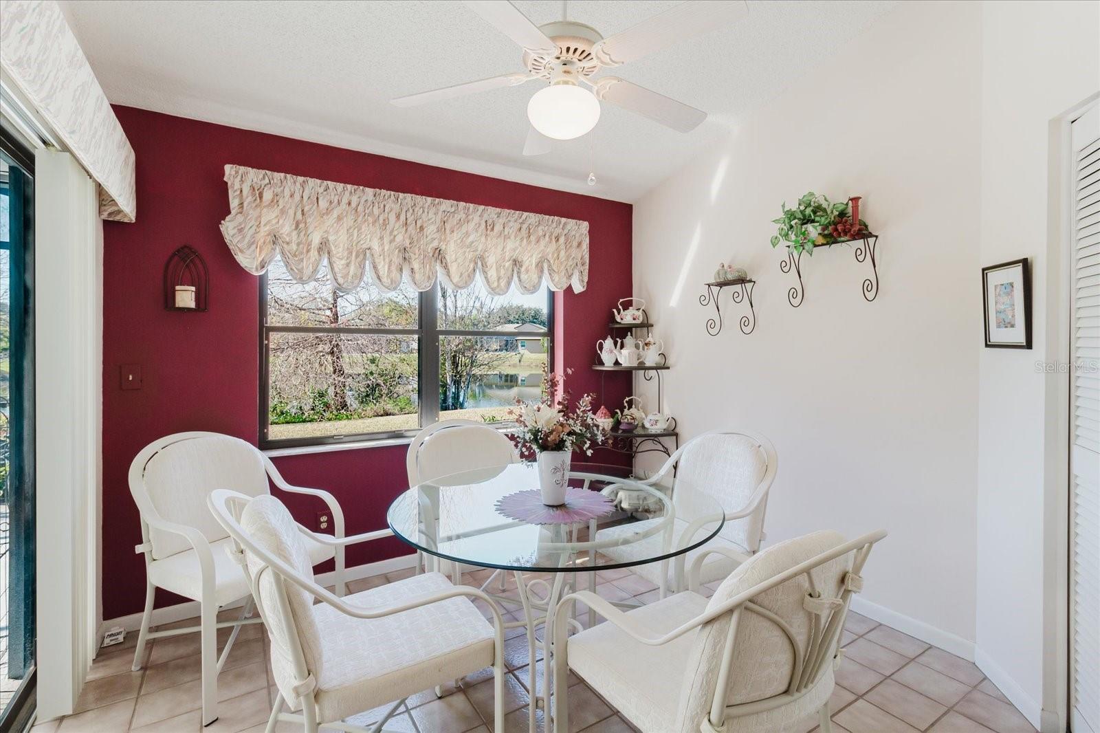 SHADOWLAKE VILLAGE AT WOODFIELD - Residential