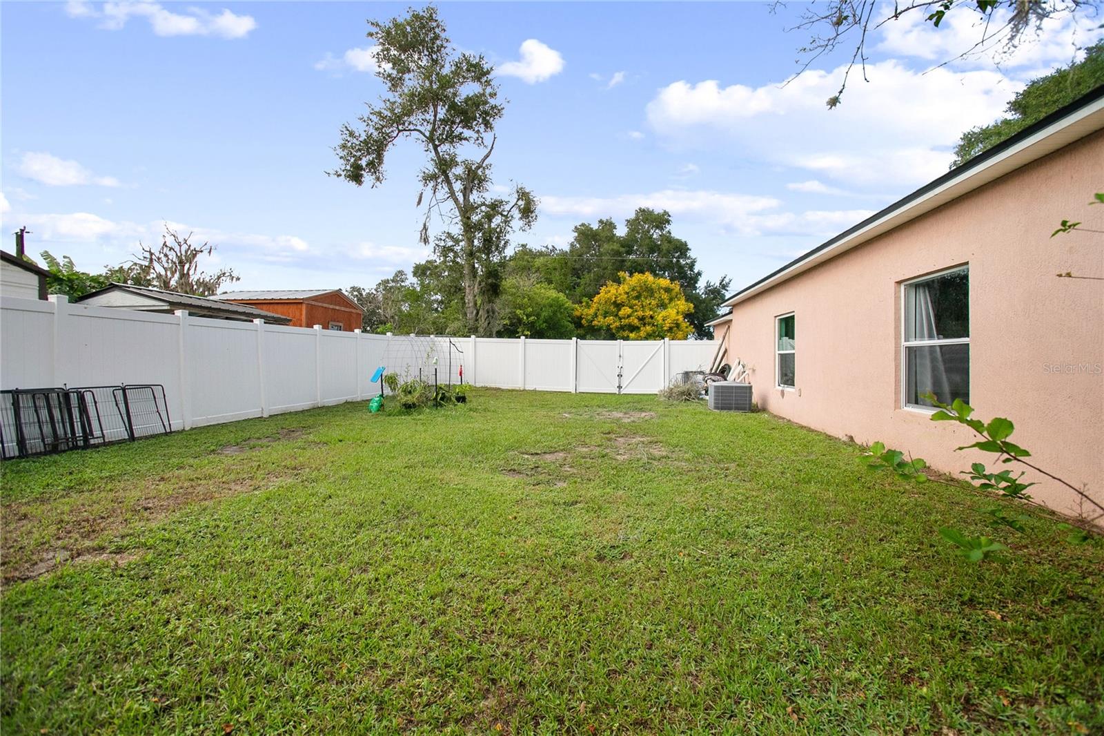DELAND - Residential