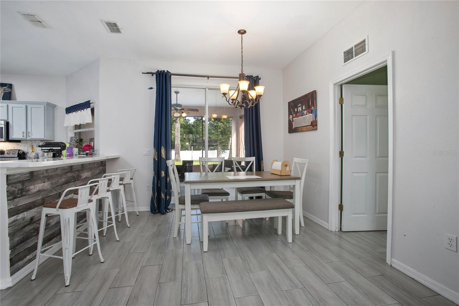 DELAND - Residential