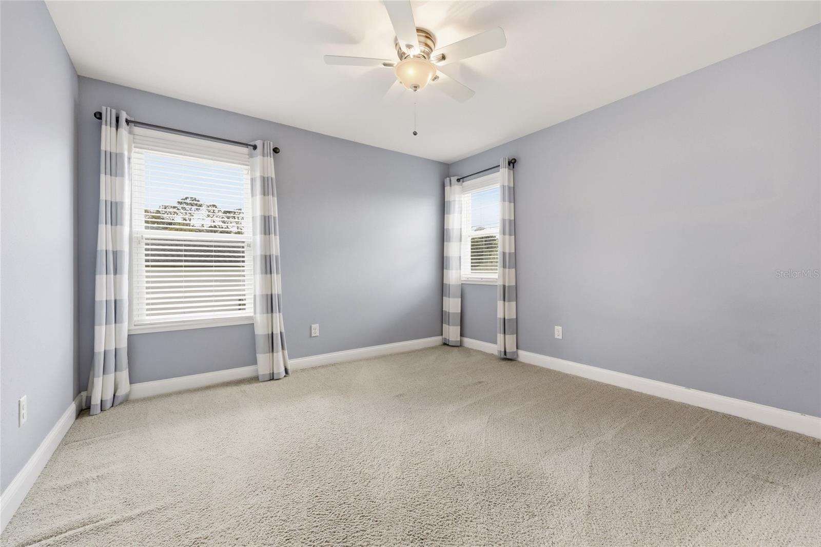 WELLINGTON PLACE - Residential