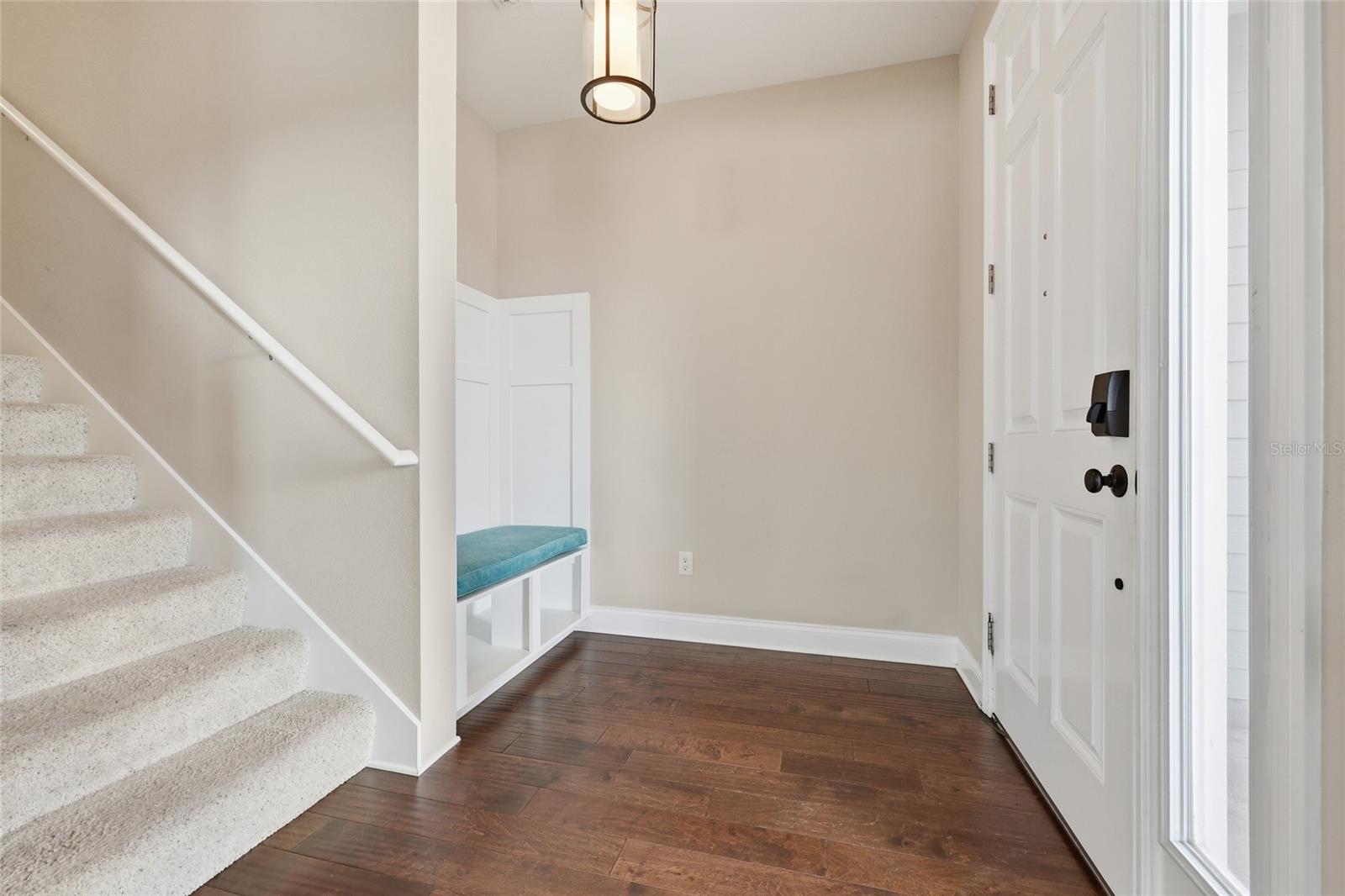 WELLINGTON PLACE - Residential