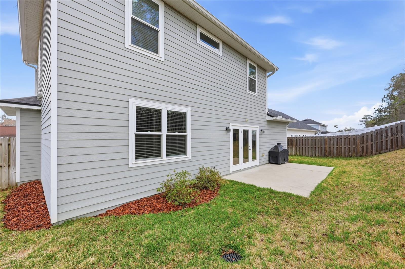 WELLINGTON PLACE - Residential