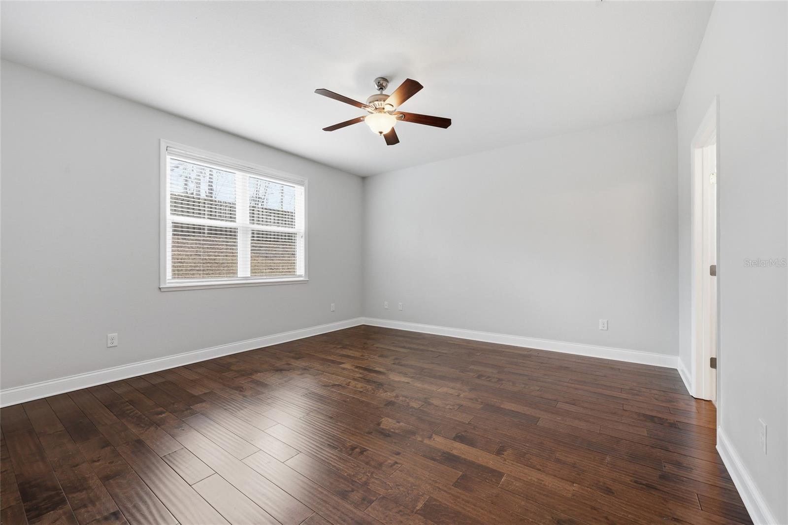 WELLINGTON PLACE - Residential