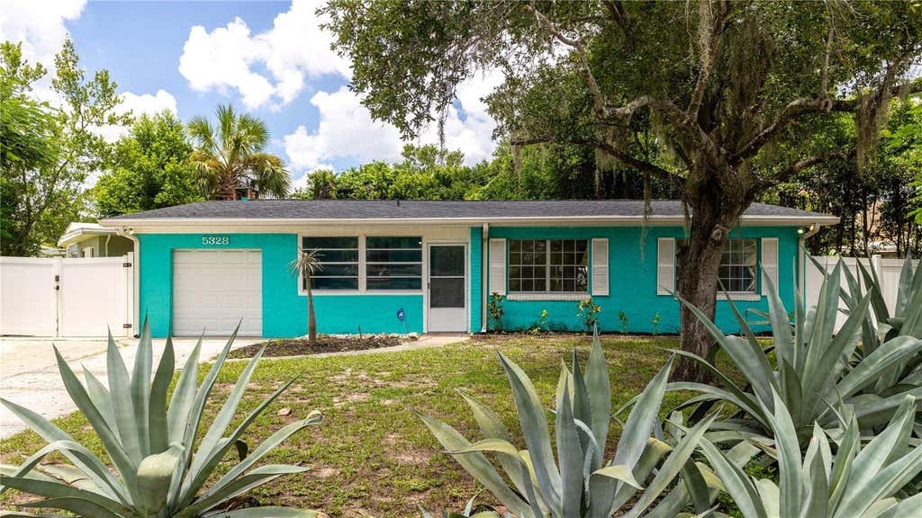 Photo of 5328 Rainbow Drive, Temple Terrace, FL 33617 (MLS # TB8536280)
