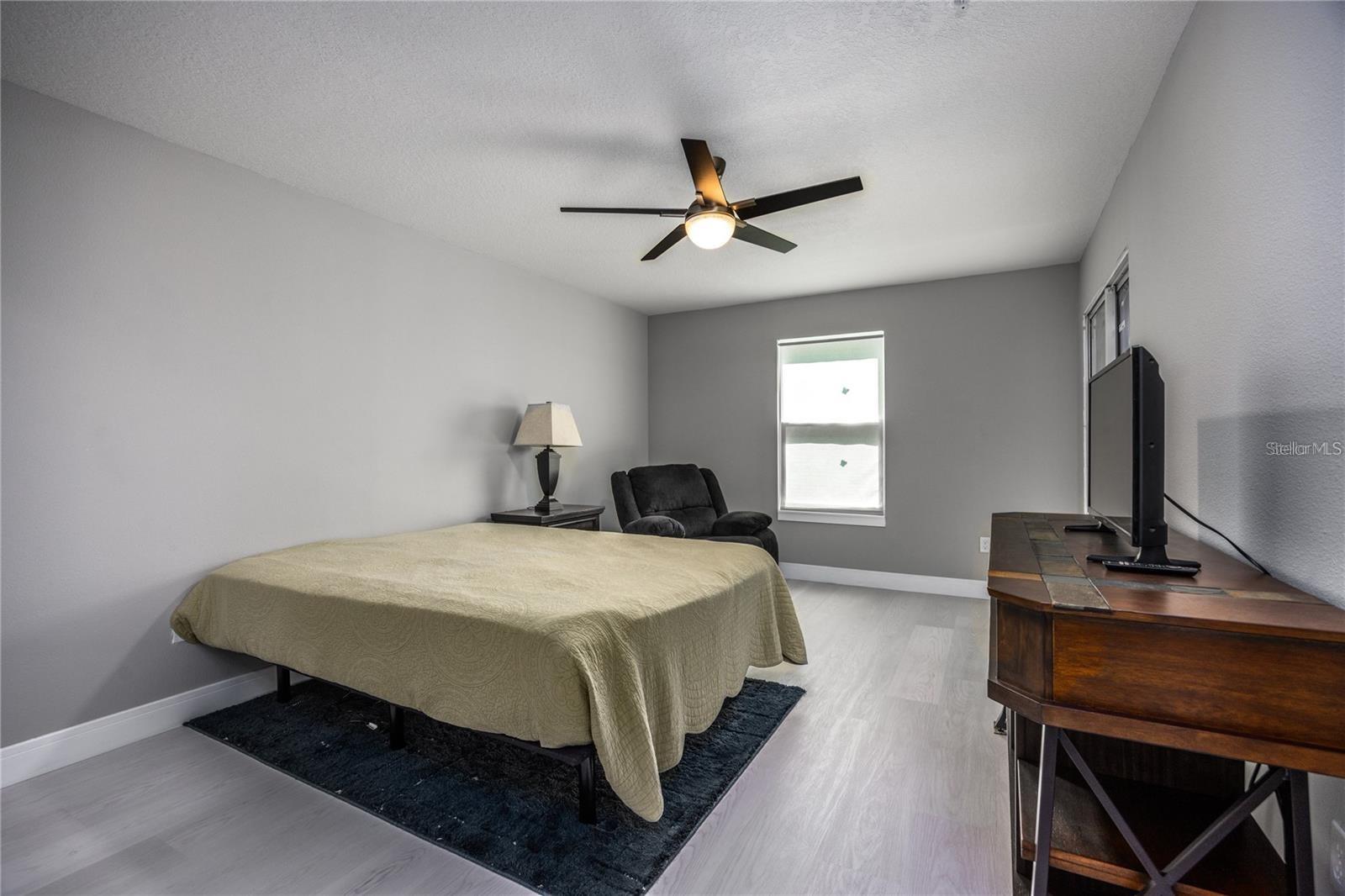 THE OAKS - Residential