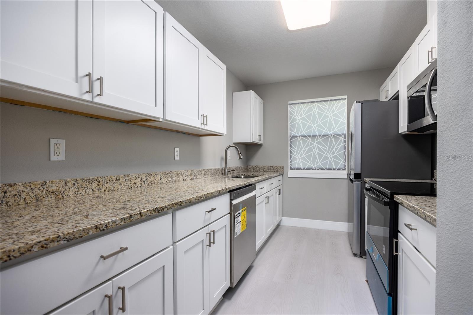 THE OAKS - Residential