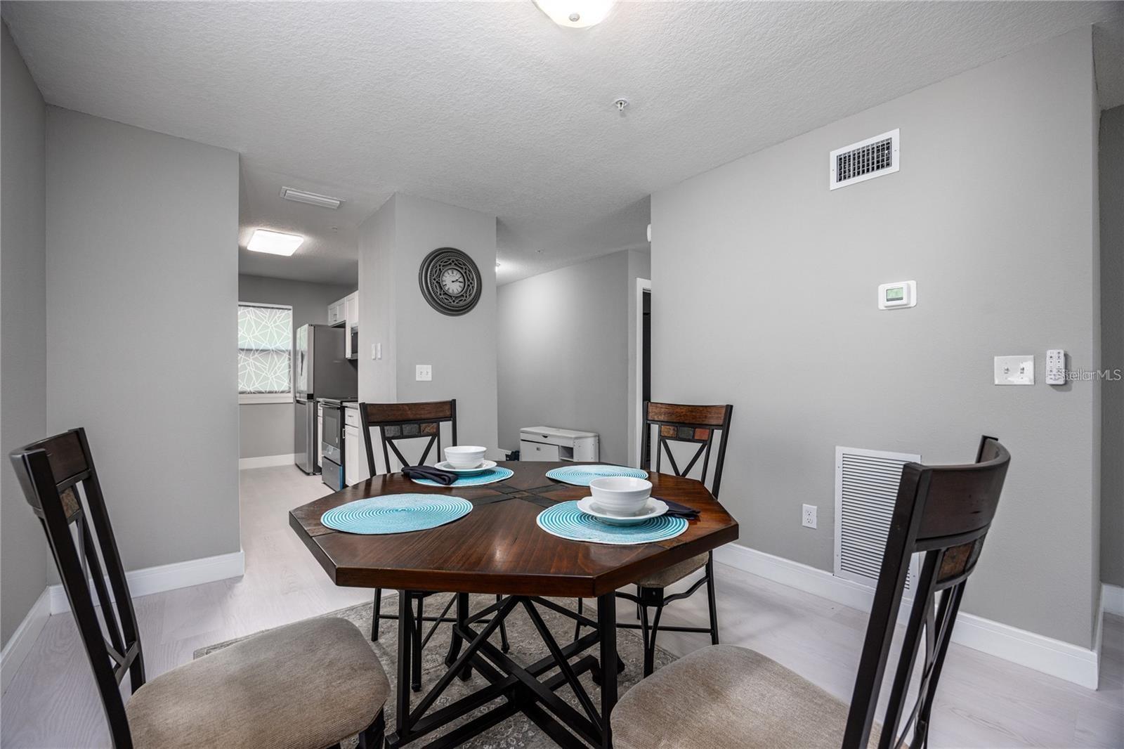 THE OAKS - Residential