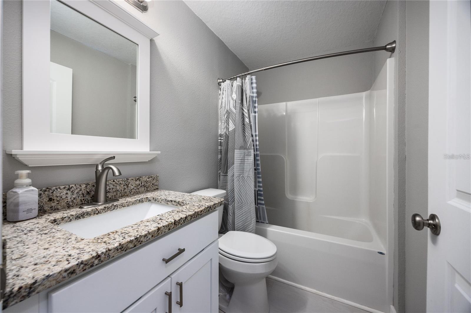 THE OAKS - Residential