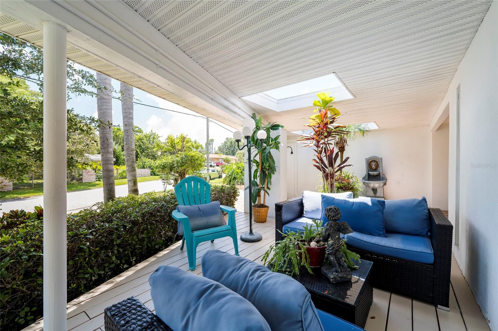 1294 FAIRWAY DRIVE