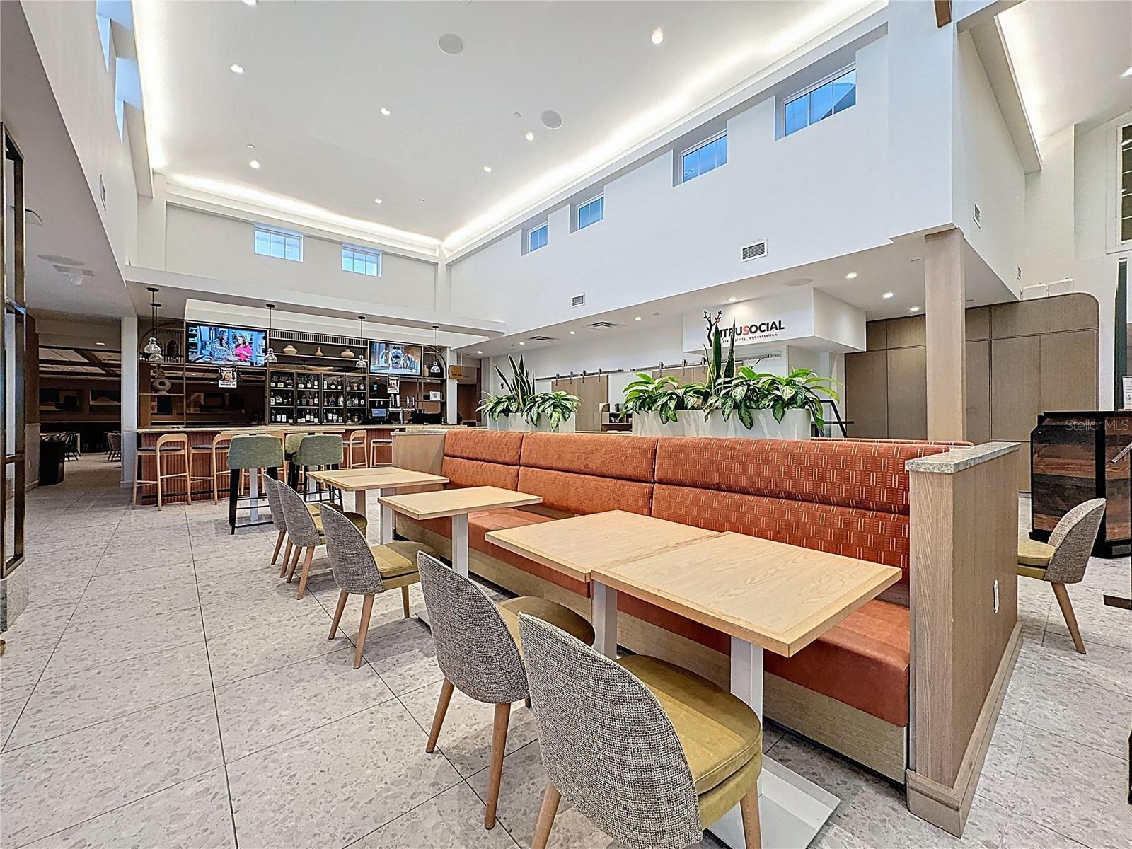 SUNSET WALK HOTEL CONDO PH 1 - Residential