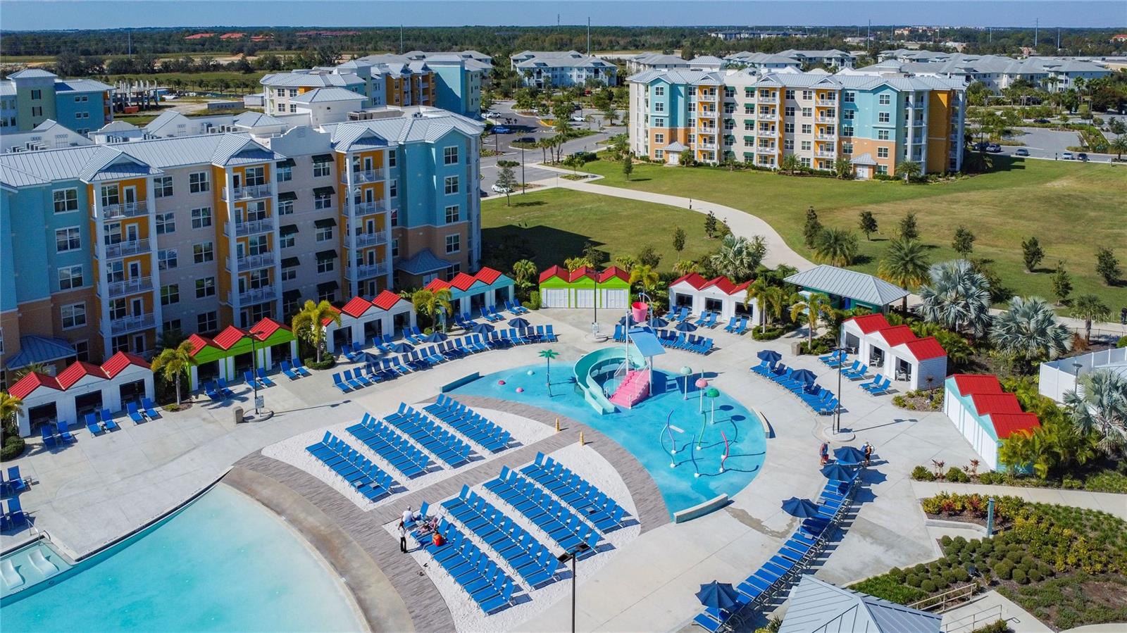 SUNSET WALK HOTEL CONDO PH 1 - Residential