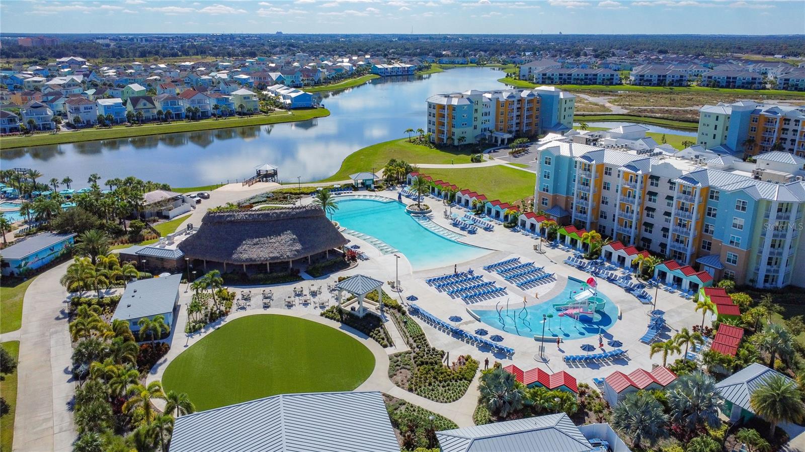 SUNSET WALK HOTEL CONDO PH 1 - Residential