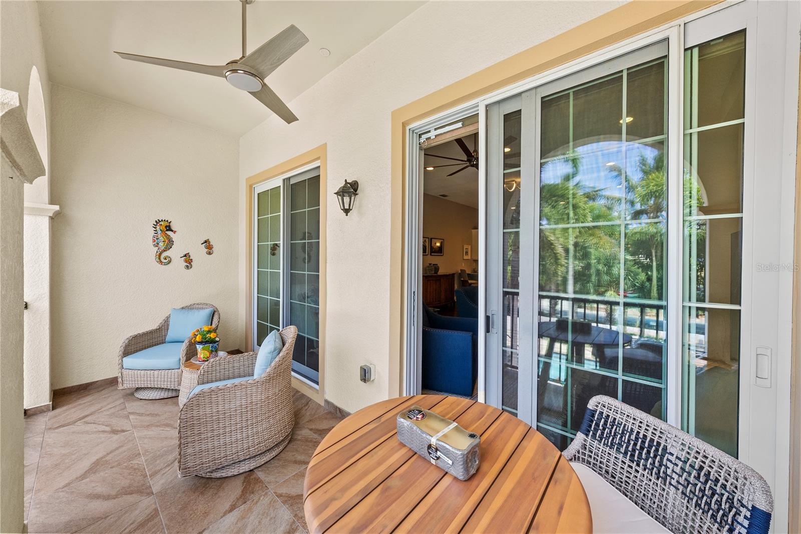 ISLAND COURT VENICE - Residential