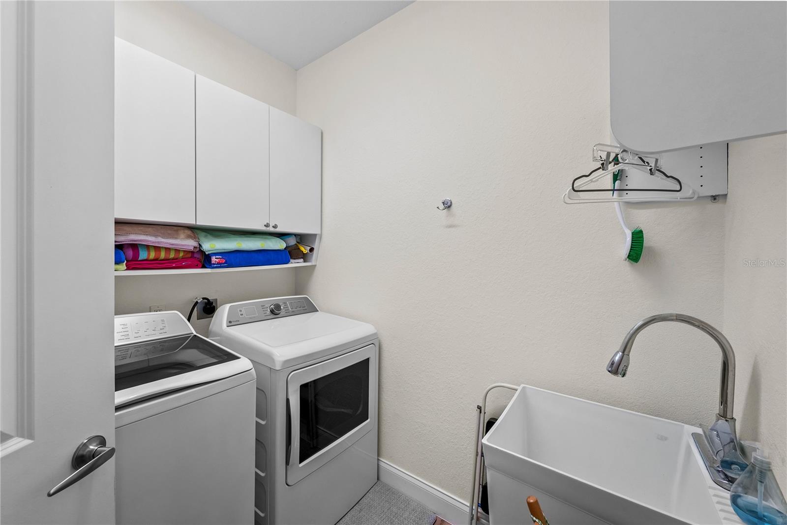 ISLAND COURT VENICE - Residential