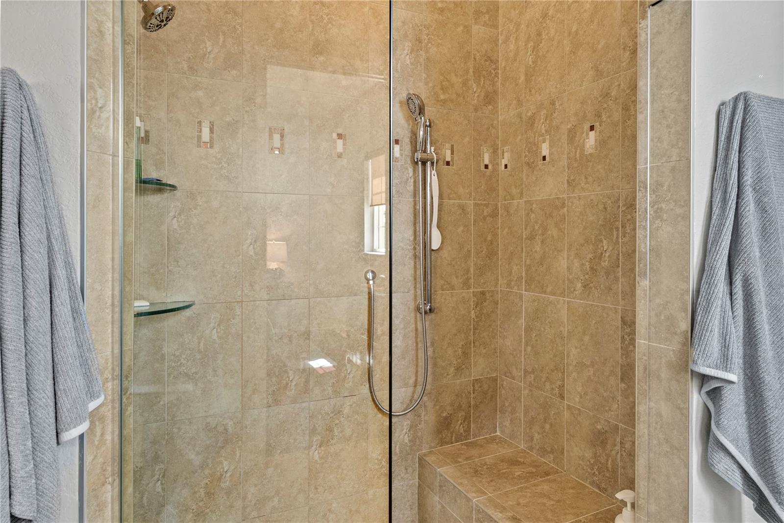 ISLAND COURT VENICE - Residential