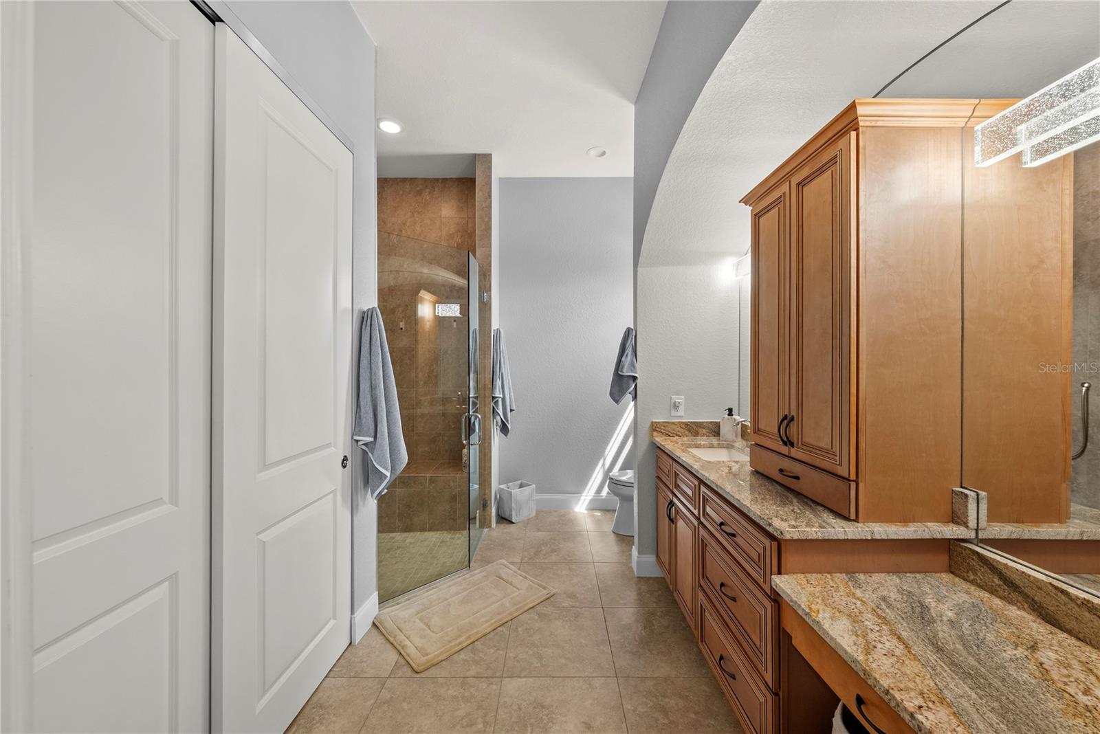 ISLAND COURT VENICE - Residential