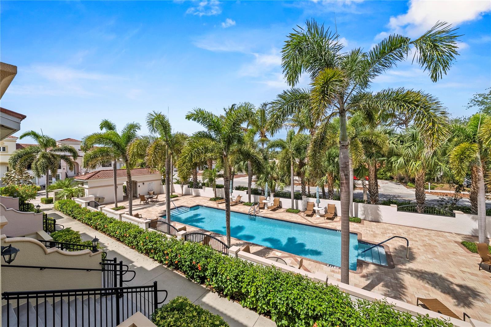 ISLAND COURT VENICE - Residential