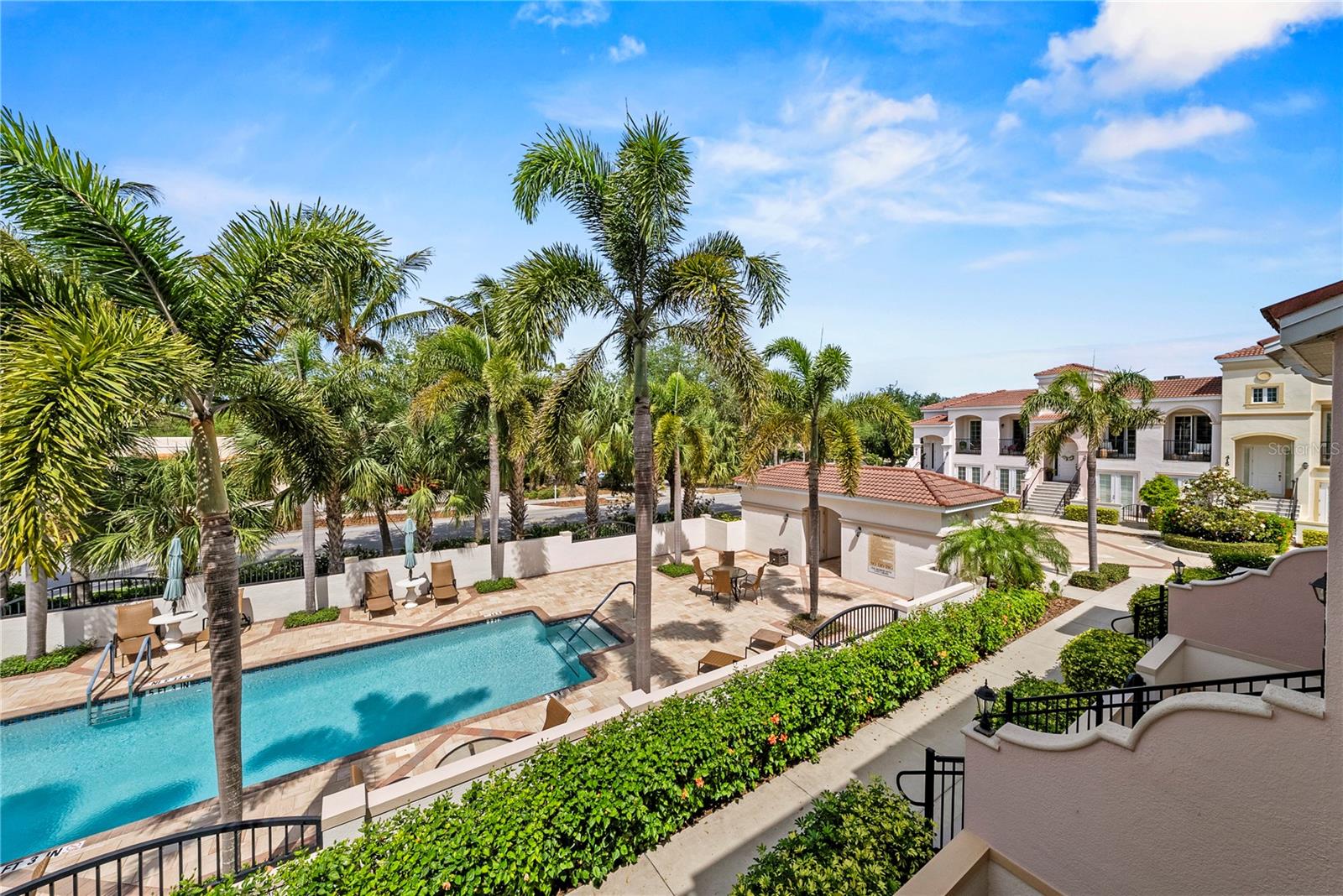 ISLAND COURT VENICE - Residential