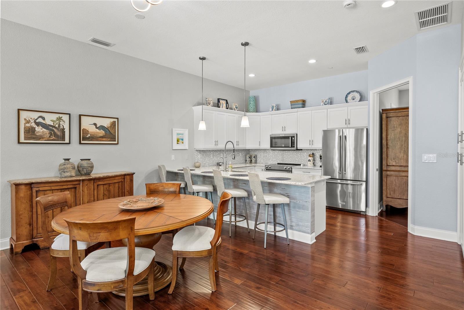 ISLAND COURT VENICE - Residential