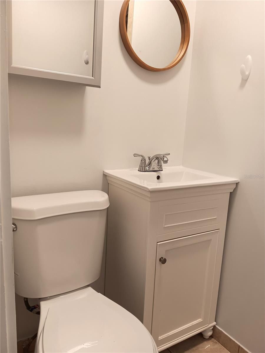 SEMINARY HEIGHTS - Residential Lease