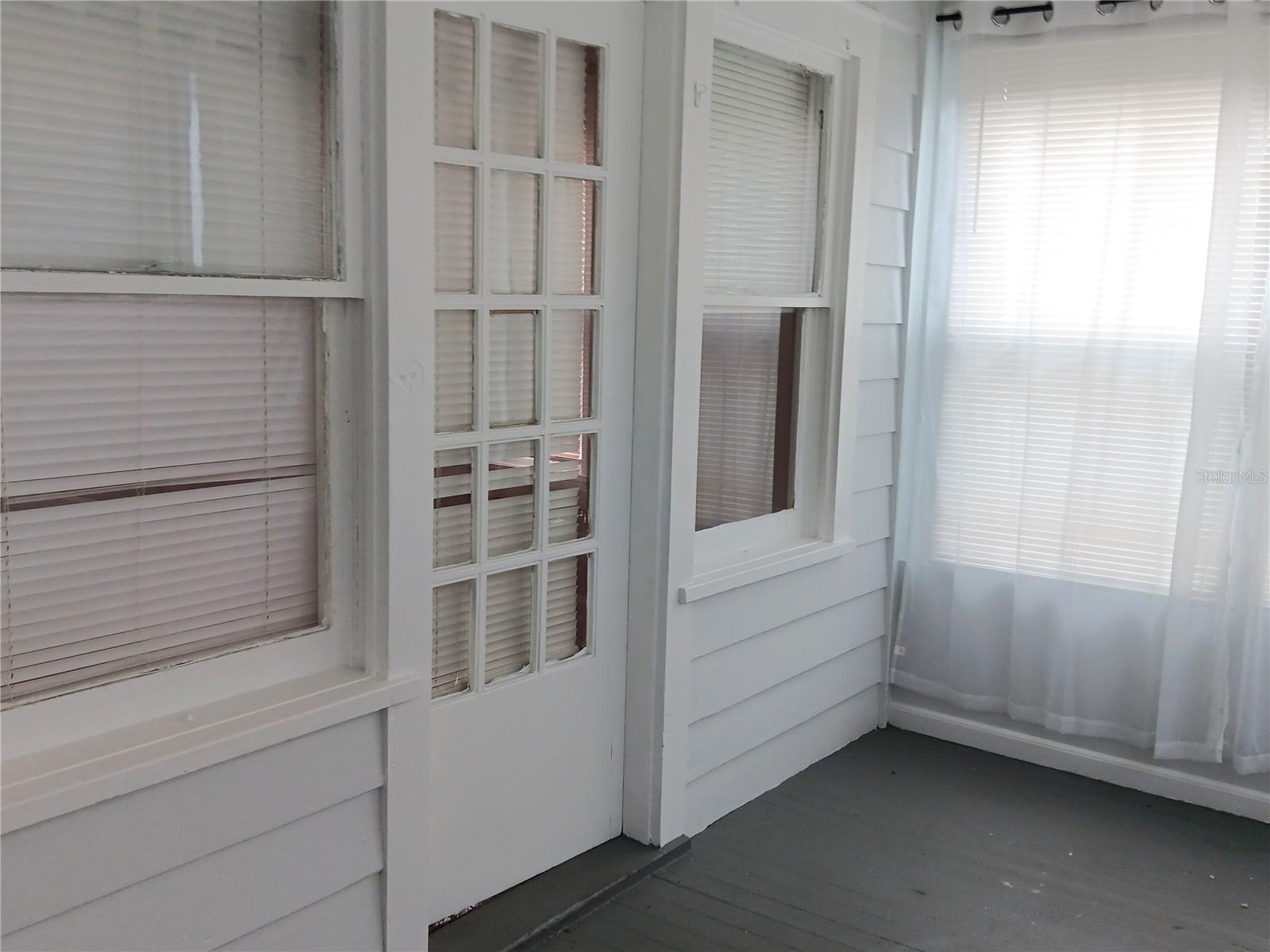 SEMINARY HEIGHTS - Residential Lease