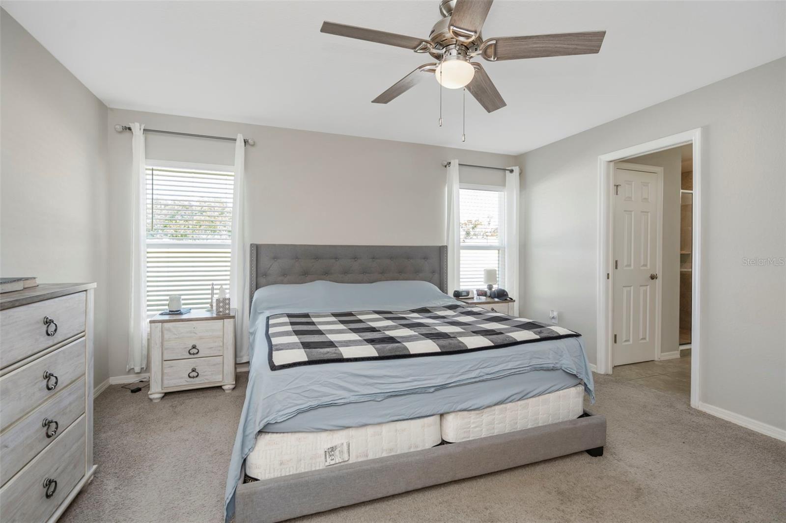 ENCLAVE/LK MYRTLE - Residential