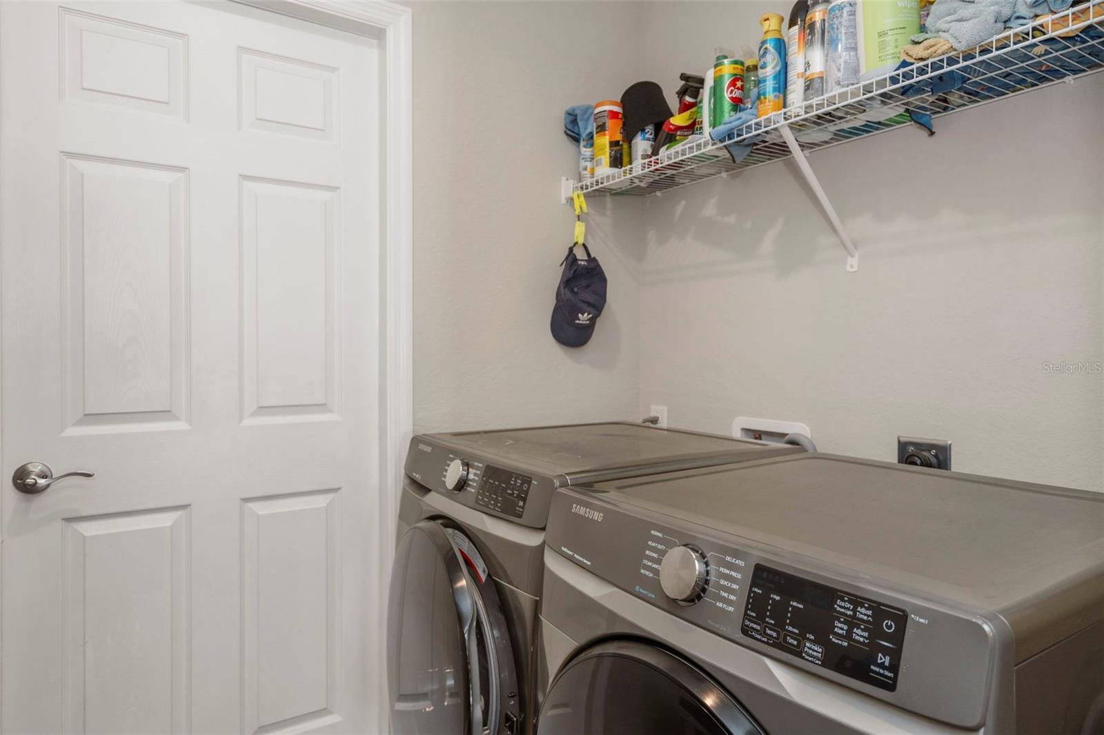 ENCLAVE/LK MYRTLE - Residential